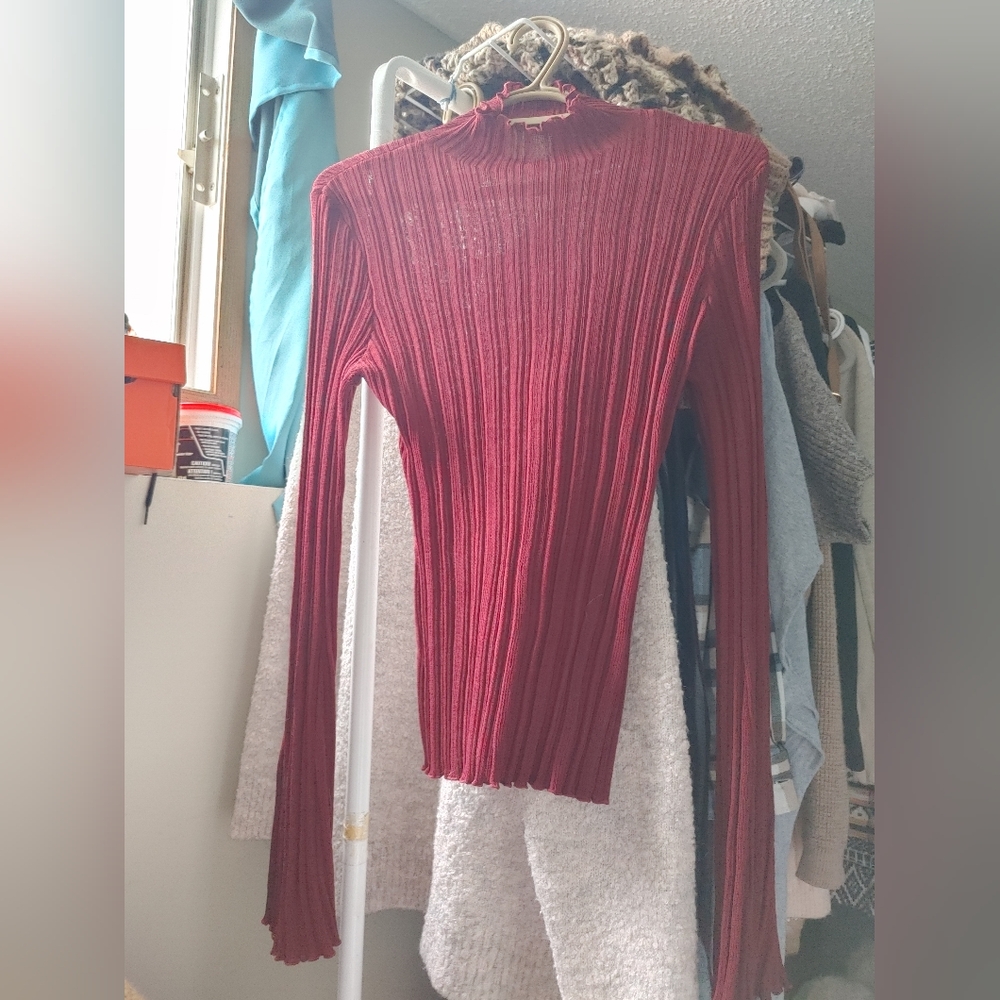 Red Ribbed Long Sleeve Top - Picture 6 of 7